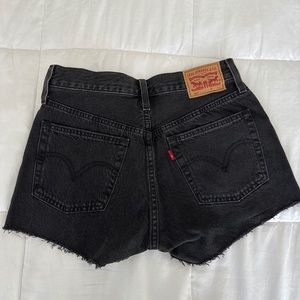 Levi’s 501 black shorts